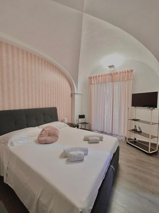 Duomo Rosa Home Catania Ngoại thất bức ảnh